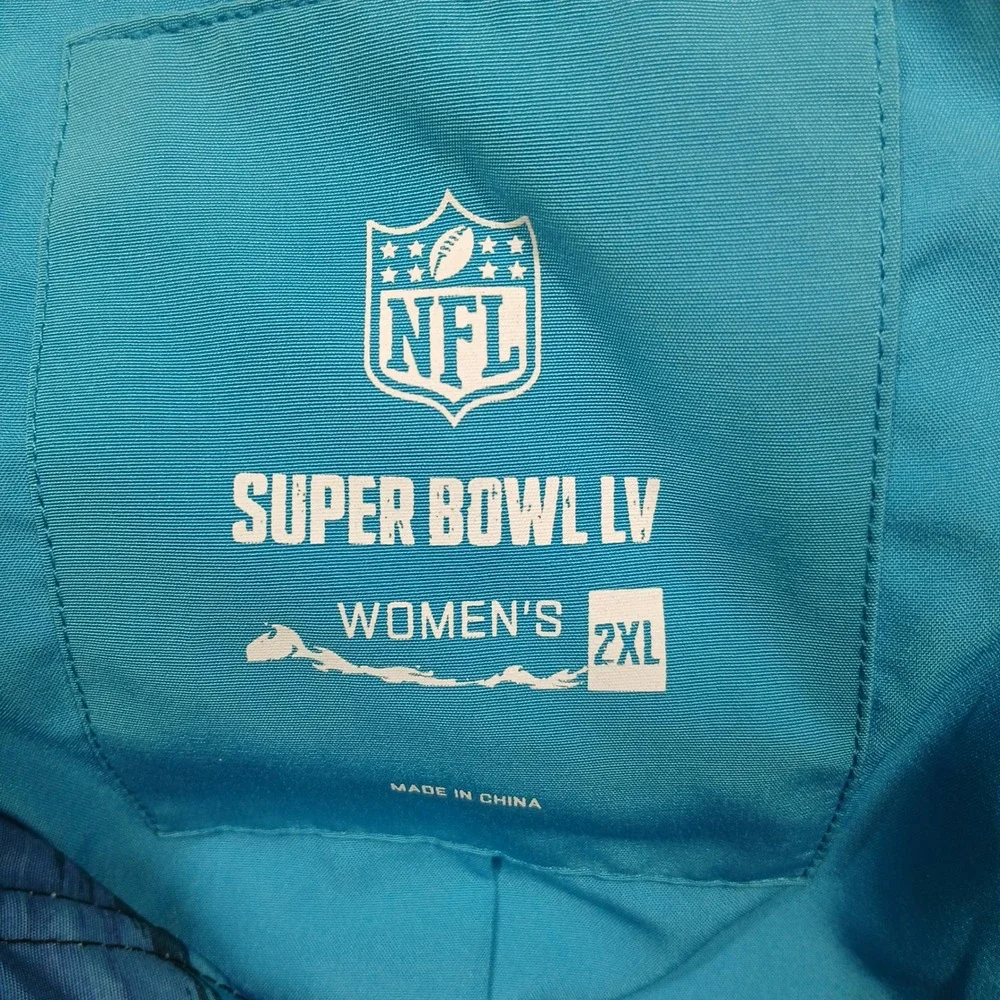 NFL Super Bowl LV Women's 2XL Blue Camo Hooded‎ Jacket Windbreaker